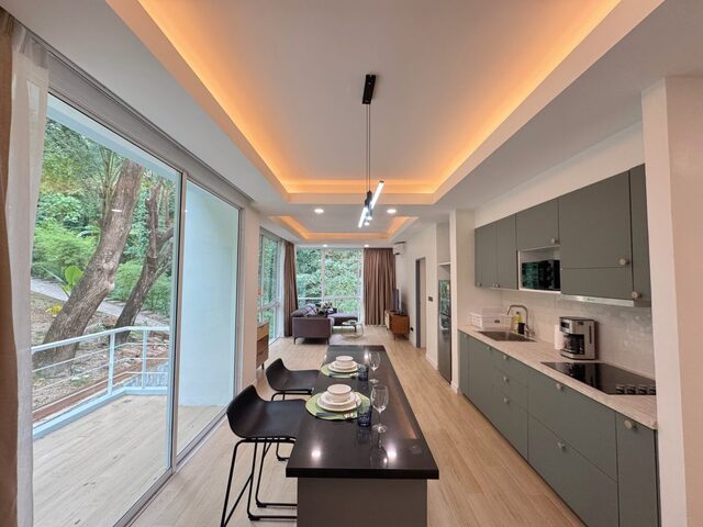 Luxury Hillside Residence Surrounded by Lush Tropical Nature - Tropical Living Kamala Hillside