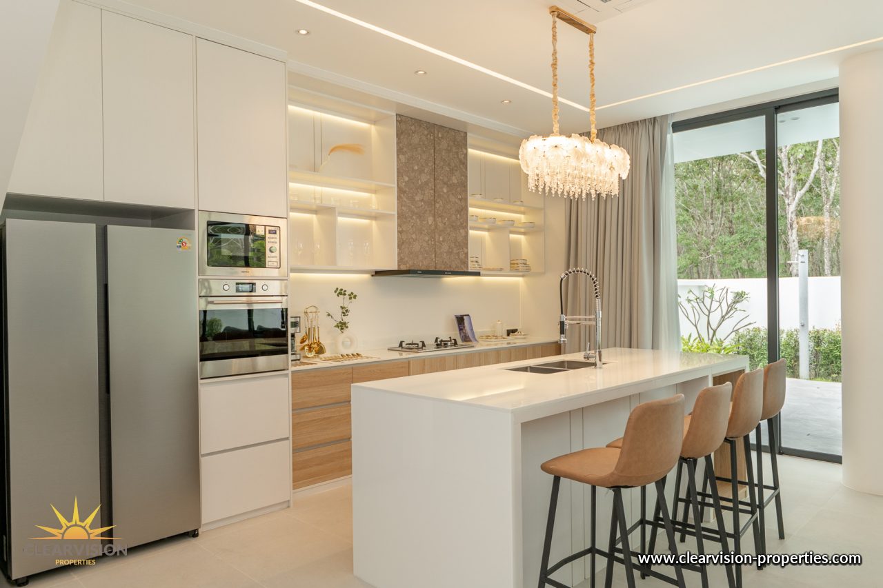 Bright Garden Residence Designed Around Family Life