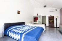 Multi-Bedroom Villa with Open Living Spaces - 4 bed - Garden view