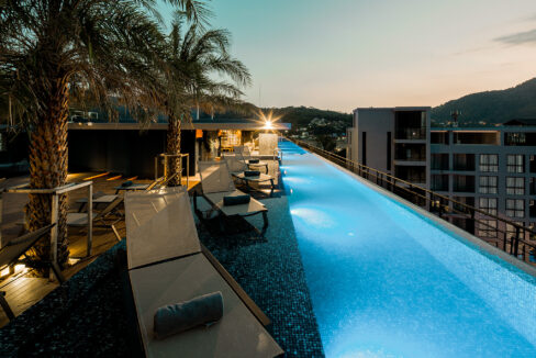 ROOF TOP POOL_2